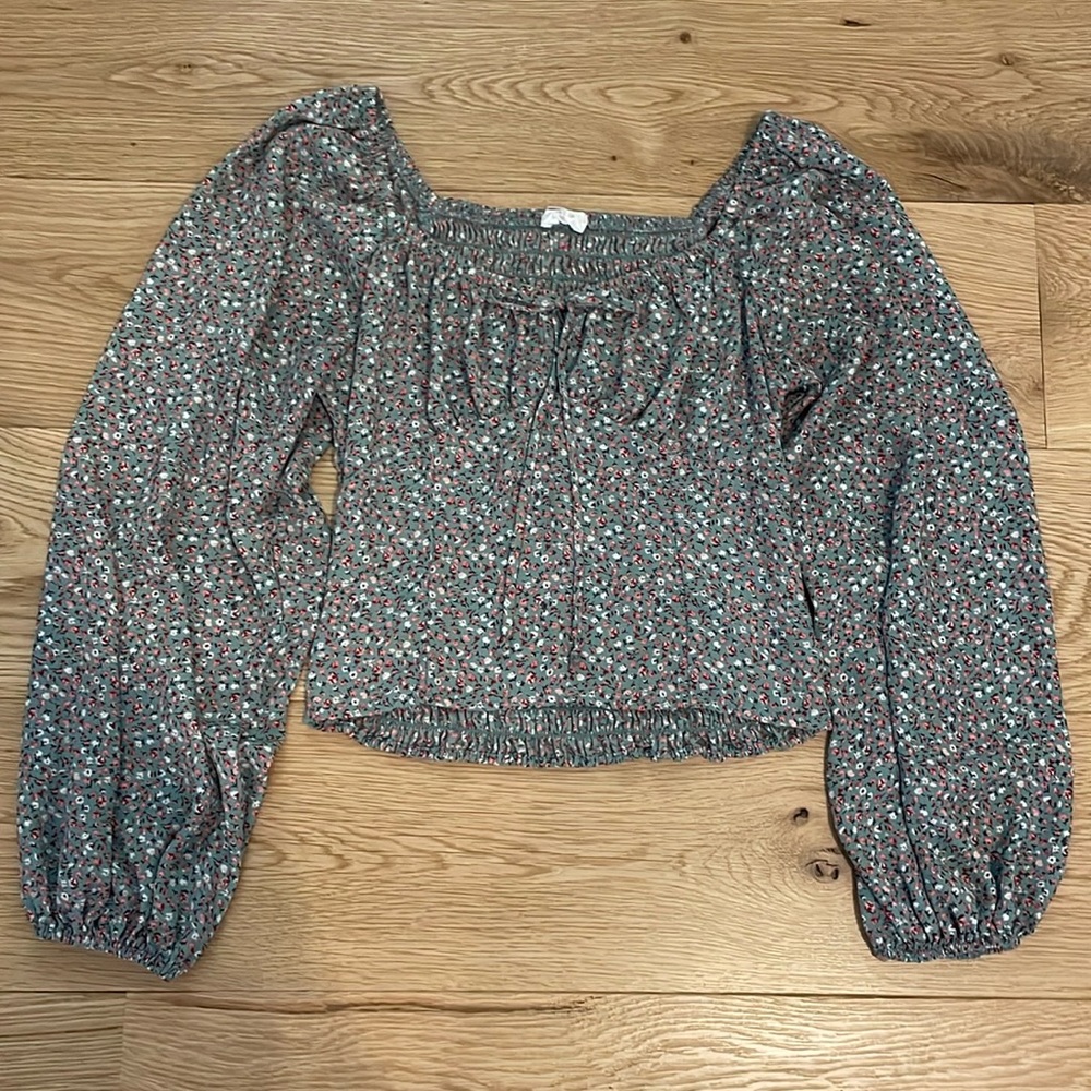 Sienna Sky Long Sleeved Crop